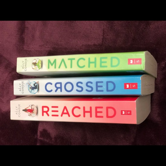 Matched book set 3 books - Picture 3 of 6